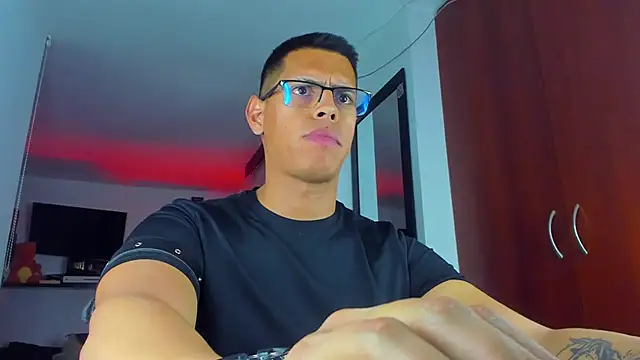 _John_Boy_ Pertunjukan Webcam