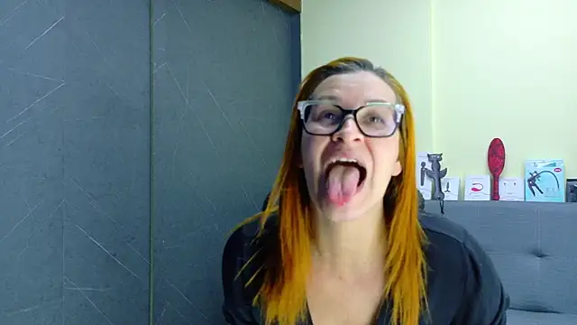 Chat +18 de Britney_taylor_ ao vivo