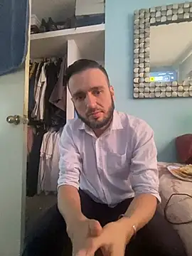 Alexitho25 Chat XXX live