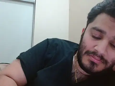 robintoit's Live XXX Chat