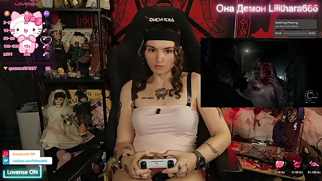 Pokazy przed kamerką – Lilithara666