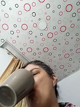 queemking: απευθείας συνομιλία ΧΧΧ