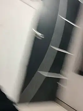 Онлайн чат XXX hairyandbigmann