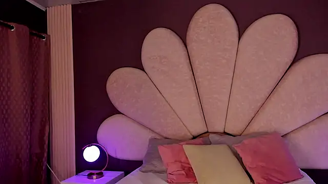 LolaGray__ Chat XXX in diretta