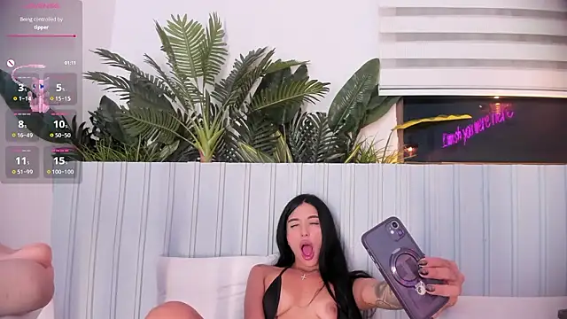 stephanymonroe live XXX chat