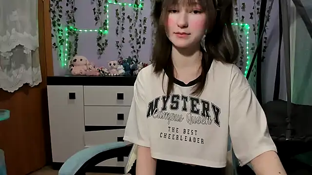 دردشة Yoonhee_ki الجنسية المباشرة