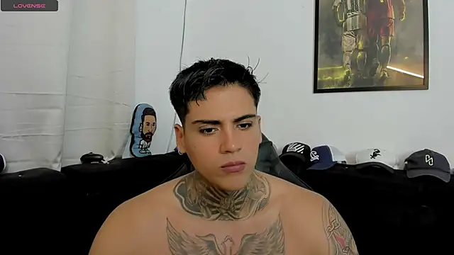 mad_maxxx2 Live XXX Chat