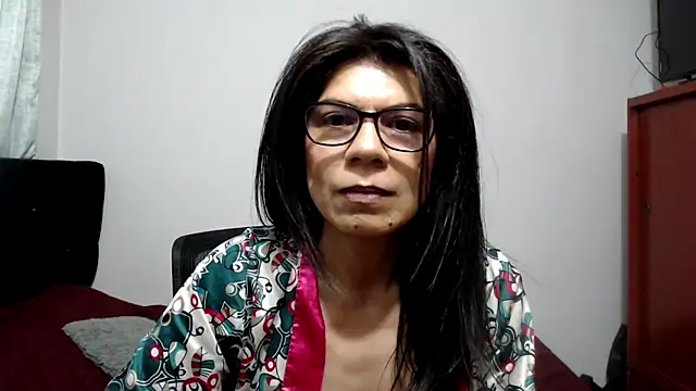 XXX chat uživo modela abrilsex23