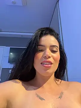 XXX chat uživo modela Rafaellaz