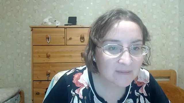 Chat +18 de Smart_Rose ao vivo