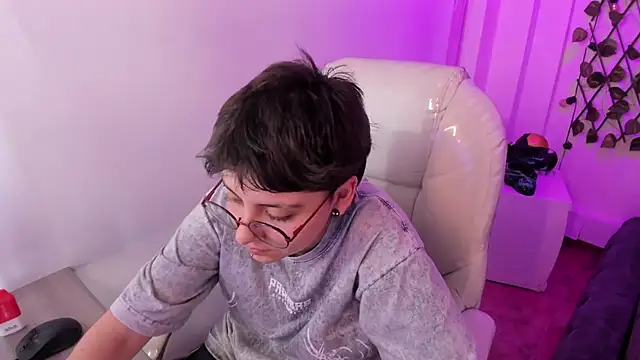 Nathaly_ds' Live XXX Chat