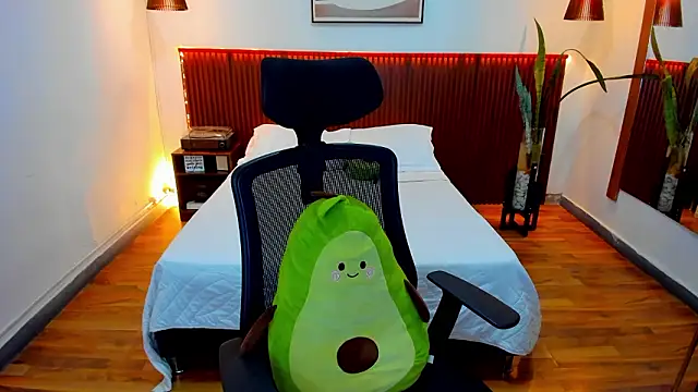 KatherineBond's Live XXX Chat