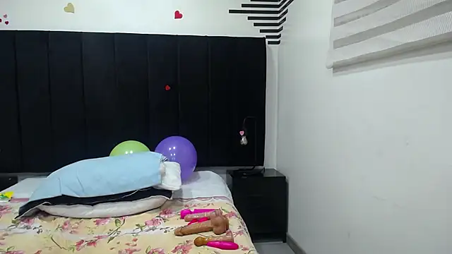 QueenMatturex webkamerás műsora