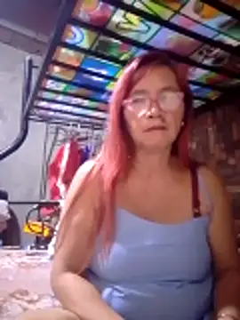 SexyHottMom webcam show