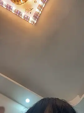 YOYO--728 Chat XXX in diretta