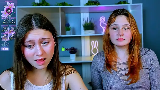 arianaa_cat's Live XXX Chat