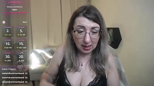 KKMimiKK's Live XXX Chat