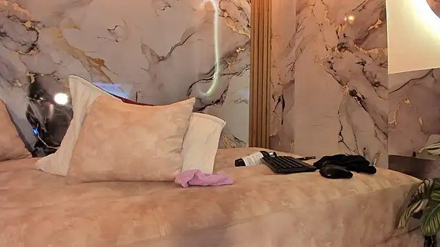 Chatroom XXX en direct de victoriacooper21