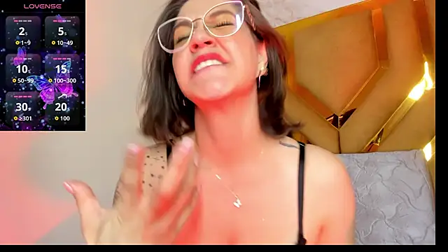 Chatroom XXX en direct de Luciifeer_