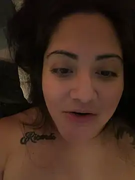 sweetnasty1 élő XXX-chatje