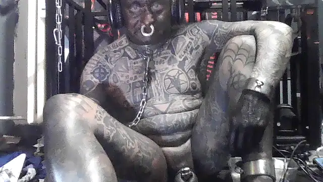 object857 Adlı Modelin Canlı XXX Sohbeti