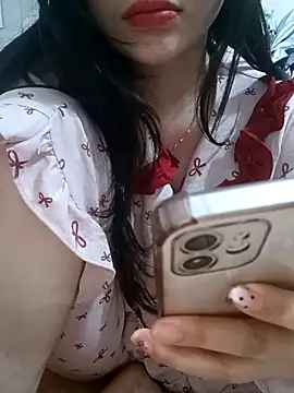 Moe-moex 网络视讯表演