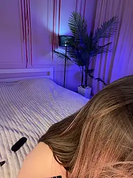 Milana_rosaa's Live XXX Chat