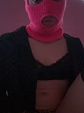 Chatroom XXX en direct de Mayashow_