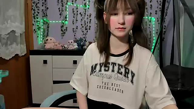 Yoonhee_ki লাইভ XXX চ্যাট