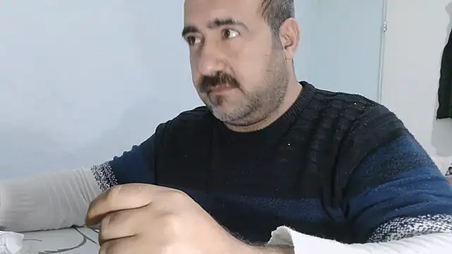 Онлайн чат XXX mio_jaks