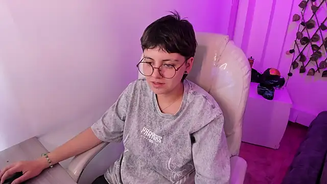 Chat +18 de Nathaly_ds ao vivo