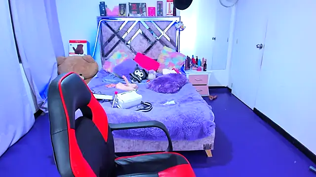 Chatroom XXX en direct de Luna_Analya