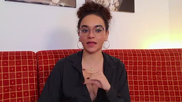 Taylor_Tina élő XXX-chatje