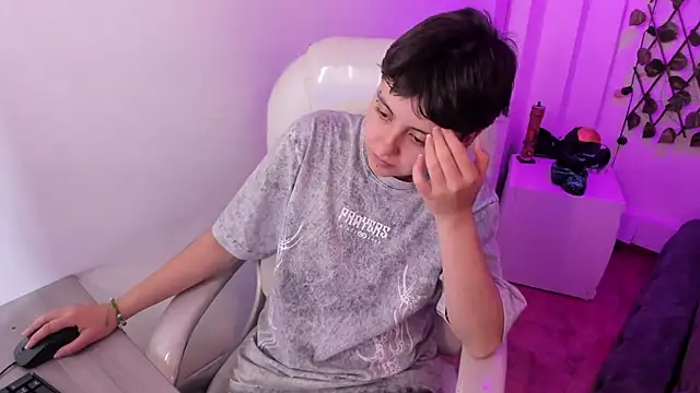 Nathaly_ds élő XXX-chatje