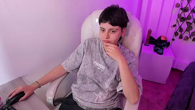 Nathaly_ds' Live XXX Chat