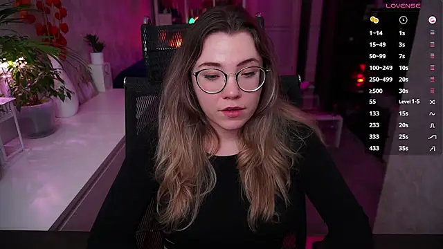 RemyCute: онлайн-секс-чат