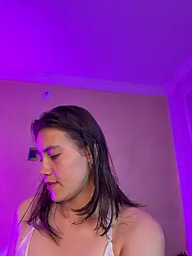 Czat XXX na żywo – aurora_divine