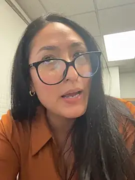 Goddessxxrosexx's Live XXX Chat