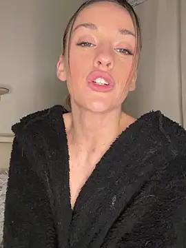 Chat XXX Live KatieCutieXooo