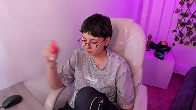 Nathaly_ds 现场XXX聊天