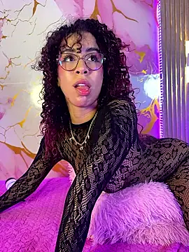 Woo_isDaphne Adlı Modelin Canlı XXX Sohbeti