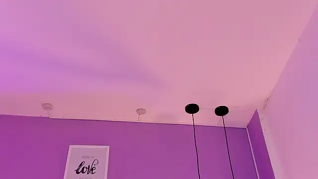 Charlotte11-11's Live XXX Chat