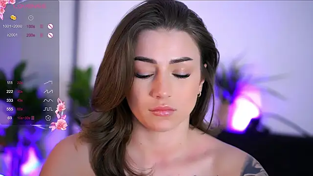 BabbyAisha's Live XXX Chat