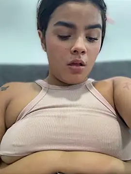 Kaily_Sweet16 – Naživo XXX chat