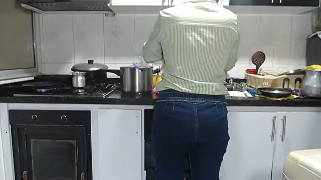 kateleyagrey's Webcam Show