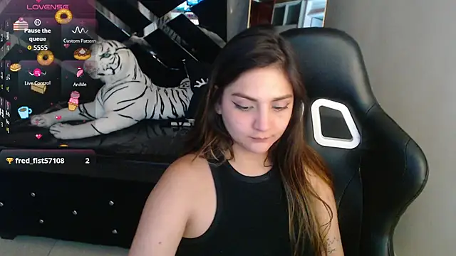 emily_cooper_tのライブXXXチャット