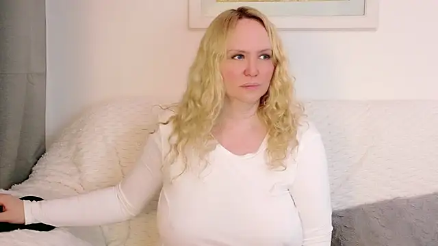 Sarah4youのライブXXXチャット