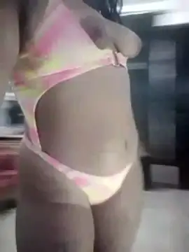 Show webcam de lachina_hot01