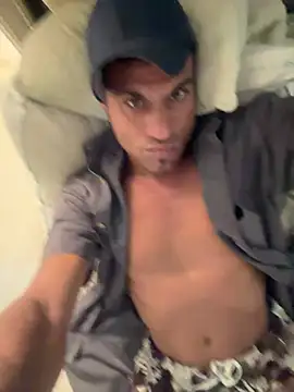 ZF-Athlete's Live XXX Chat