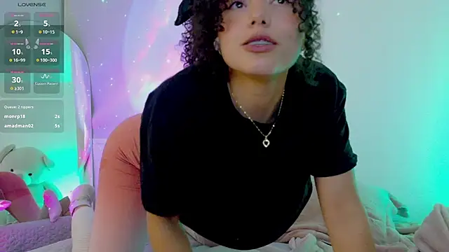 Lia_Tinez Chat XXX in diretta